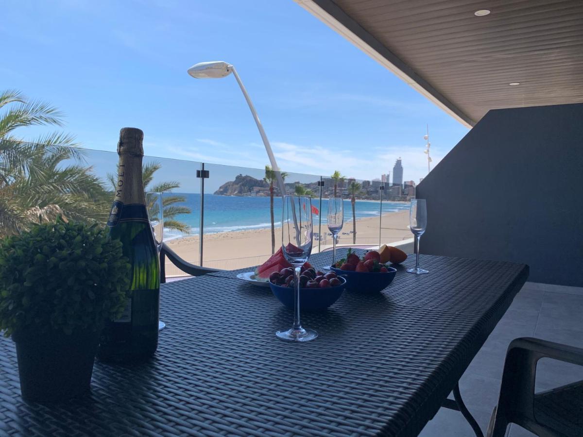 Apartamento De Lujo En Primera Linea De Playa 베니돔 외부 사진