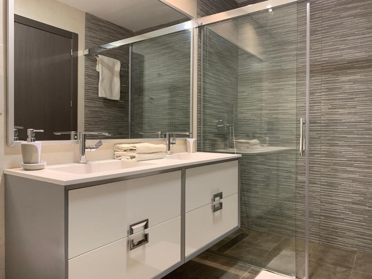 Apartamento De Lujo En Primera Linea De Playa 베니돔 외부 사진