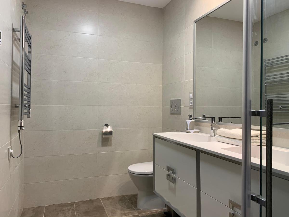 Apartamento De Lujo En Primera Linea De Playa 베니돔 외부 사진